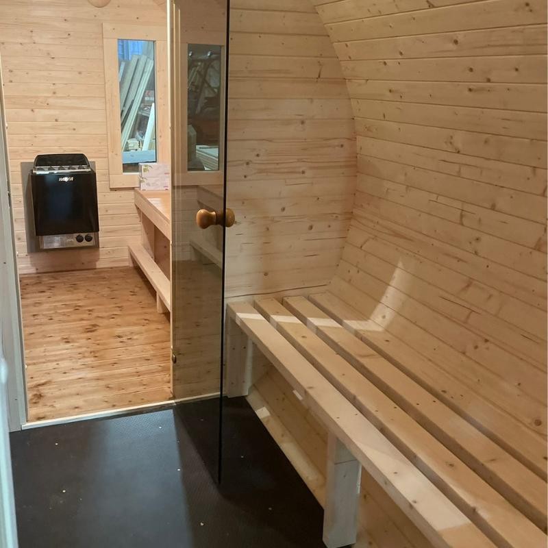 Woodyu-ogrodowa-sauna-ze-strefa-relaksu-5m-10.jpg