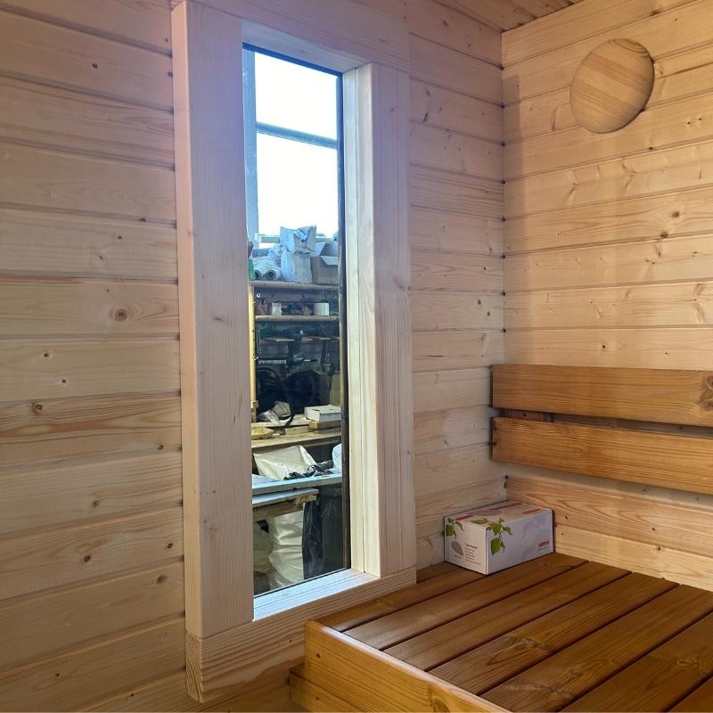 Woodyu-ogrodowa-sauna-domek-box-l-okno2.jpg