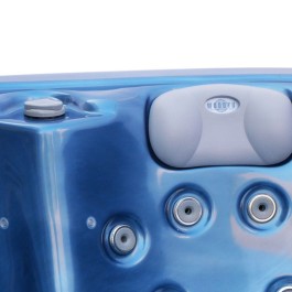 Woodyu-Caloroczna-Wanna-Spa-Z-Hydromasazem-Hot-Tub-Z-Lezanka.jpg