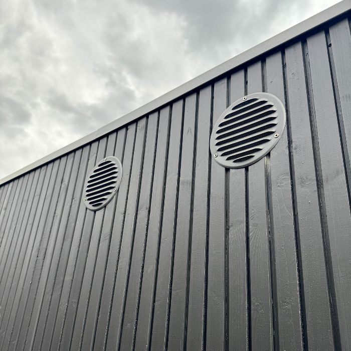 WoodyU-Sauna-Ogrodowa-Z-Wentylacja.jpg